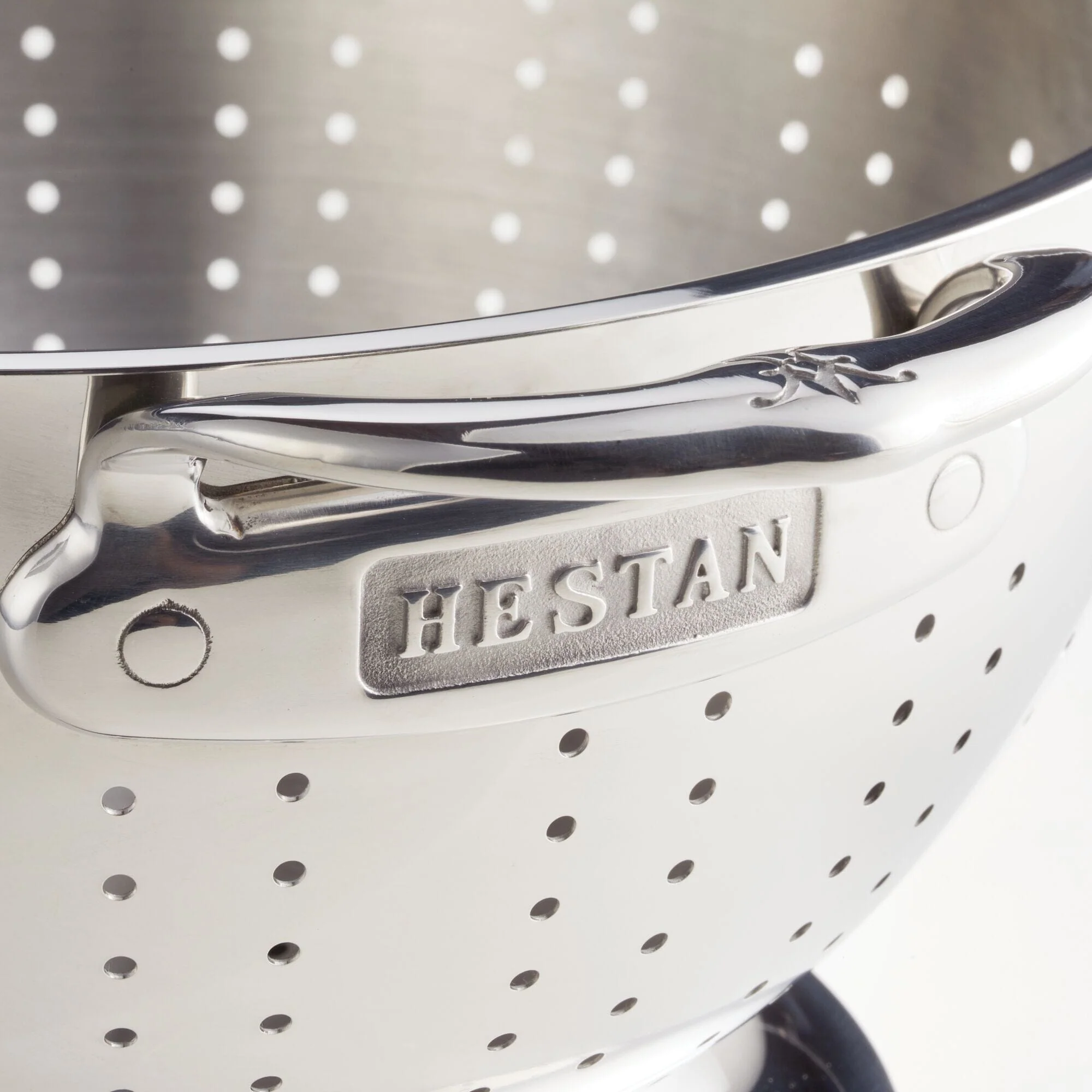 Hestan Provisions Stainless Steel Colander, 5-Quart, Stainless Steel - Image 3