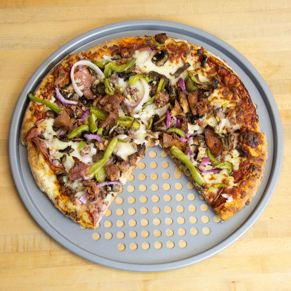 Meyer BakeMaster NonStick 14"/35.5cm Perforated Pizza Pan - Image 3